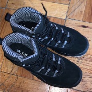 Used in great condition retro 10